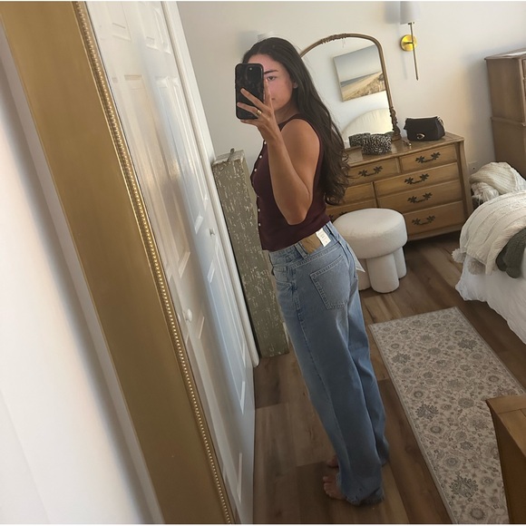 Low Rise Straight Jeans - Picture 5 of 6